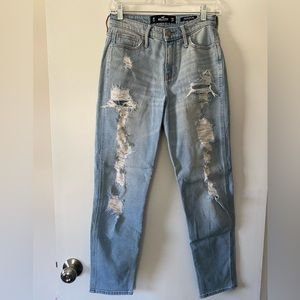 Light Wash Hollister Mom Jeans